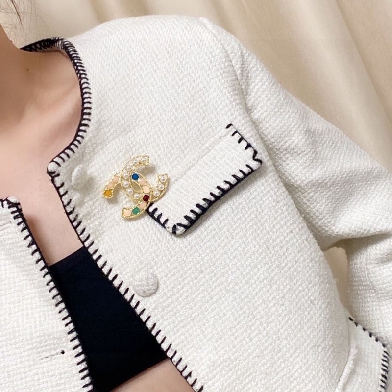 Ch**el brooches